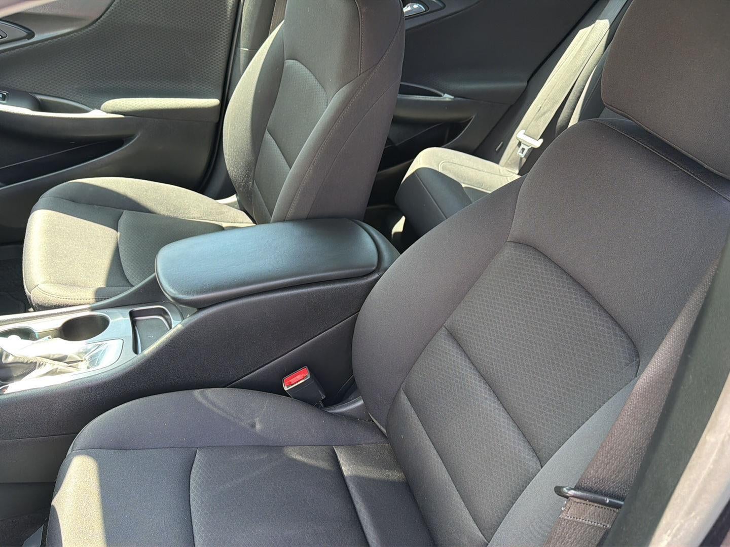 2022 Chevrolet Malibu LS