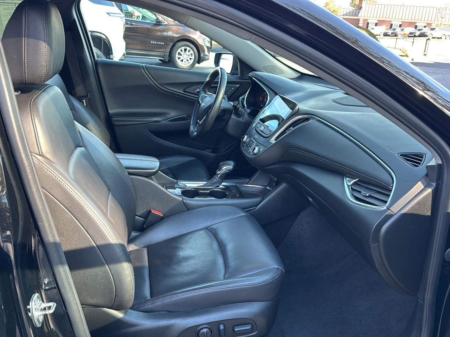 2024 Chevrolet Malibu 2LT