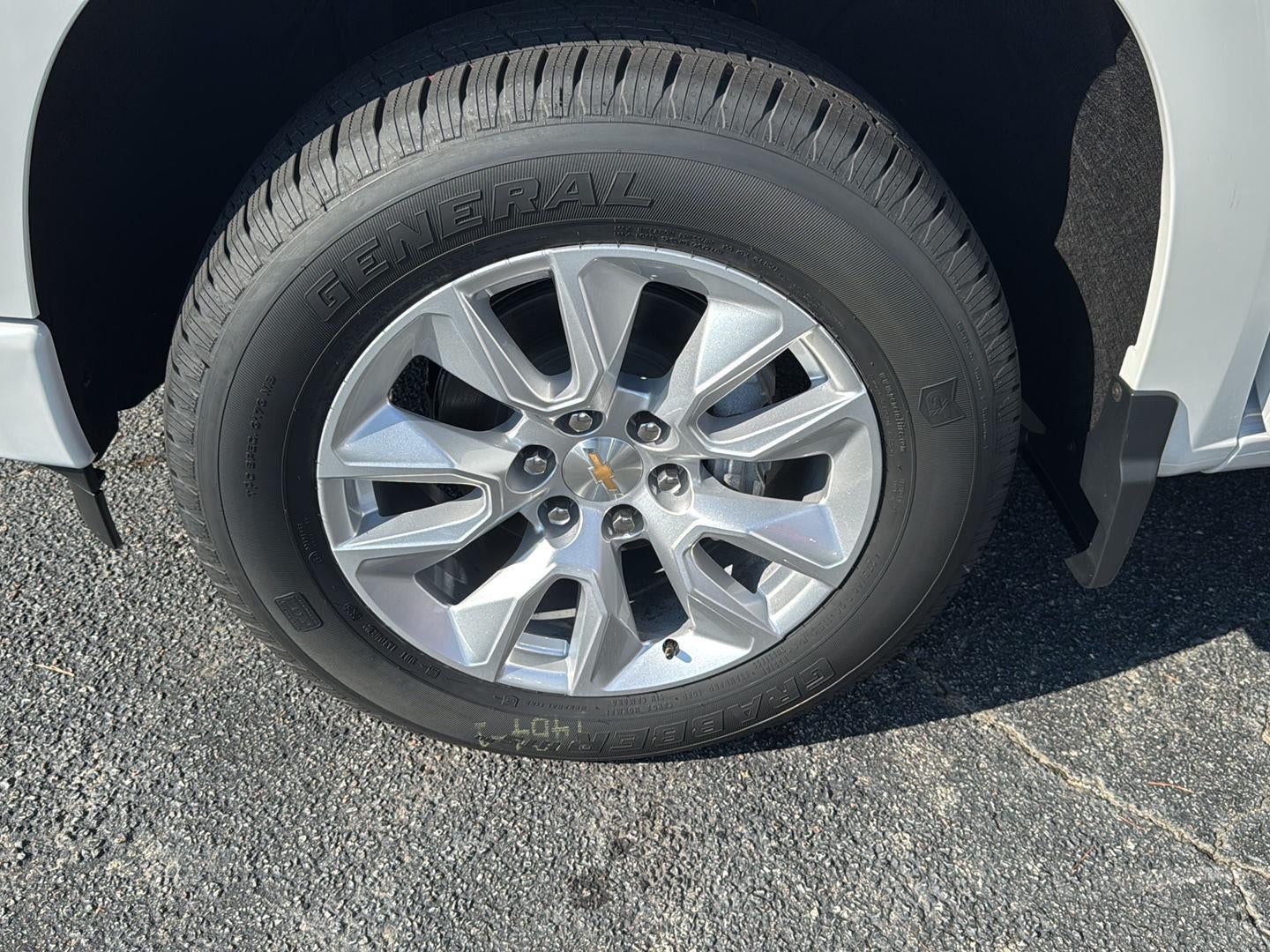 2026 Chevrolet Silverado 1500 Custom