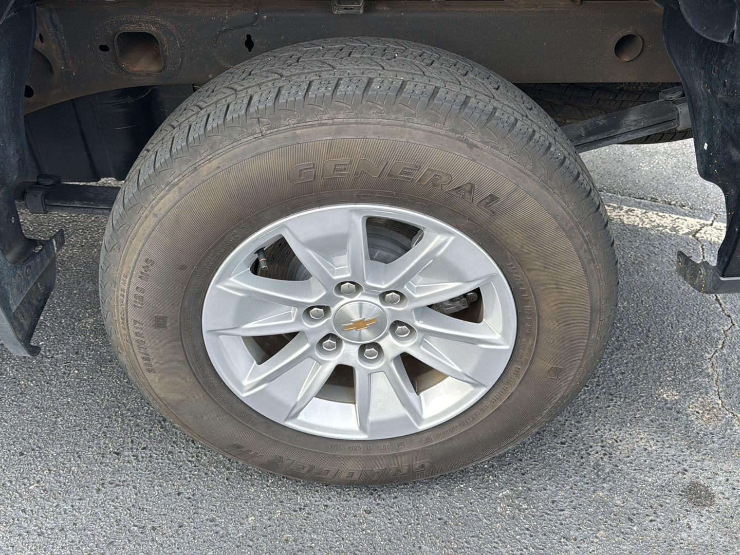 2025 Chevrolet Silverado 1500 LT