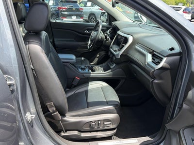 2021 GMC Acadia SLT