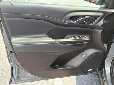 2021 GMC Acadia SLT