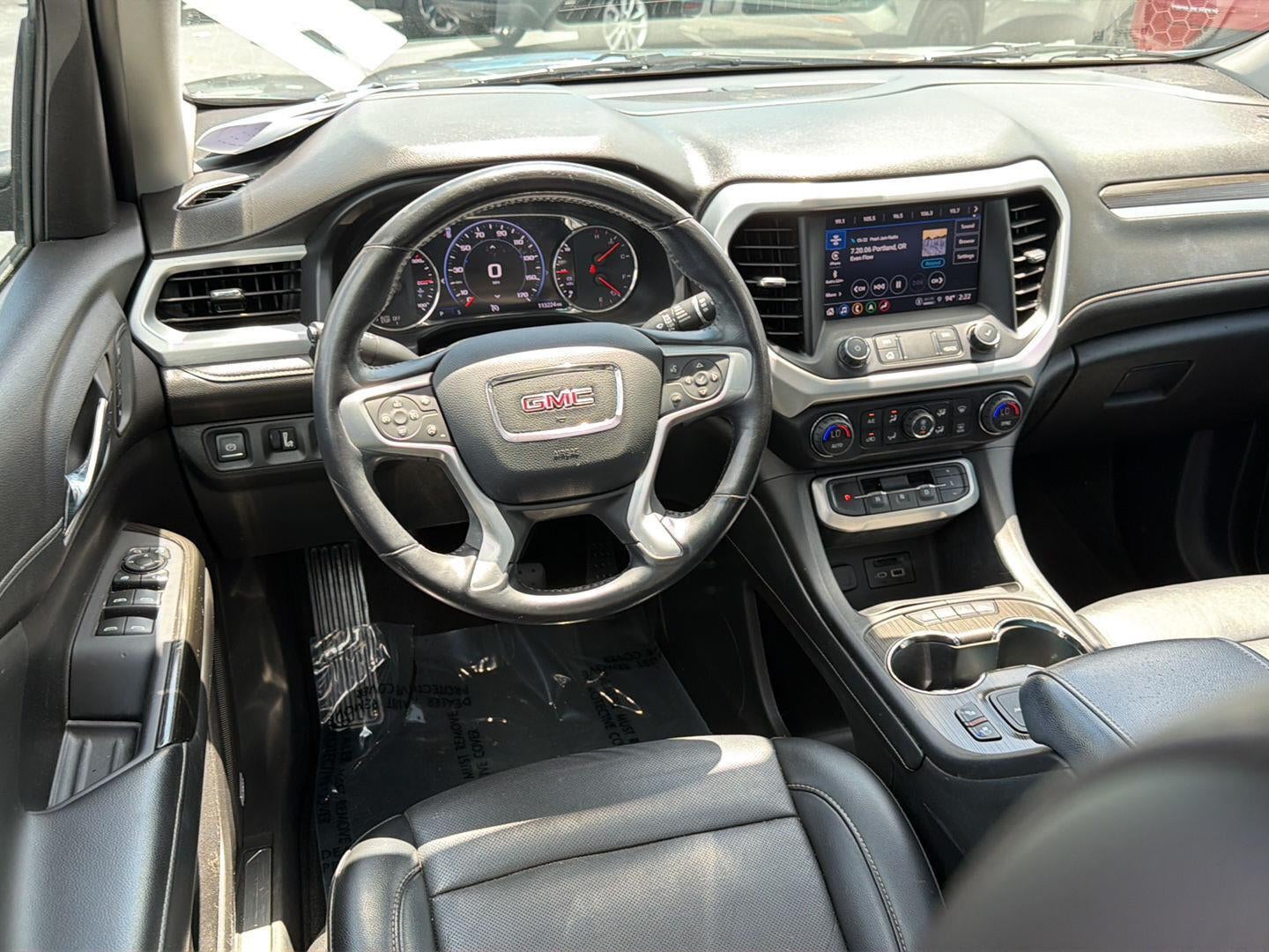 2021 GMC Acadia SLT