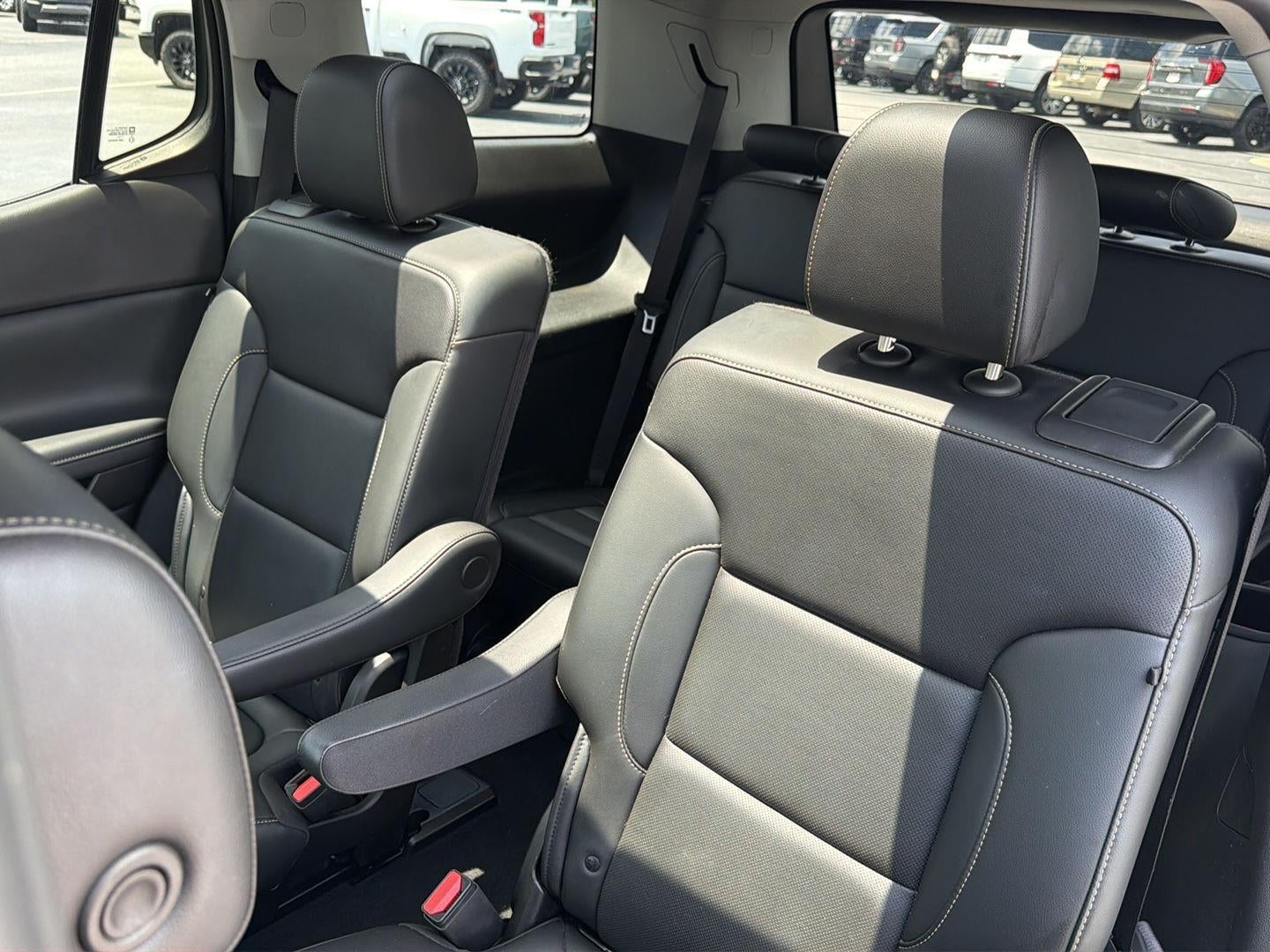 2021 GMC Acadia SLT