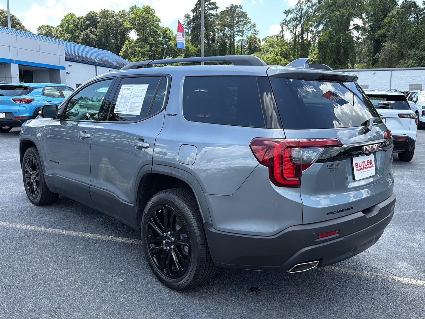 2021 GMC Acadia SLT