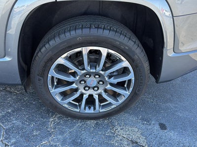 2022 GMC Acadia Denali