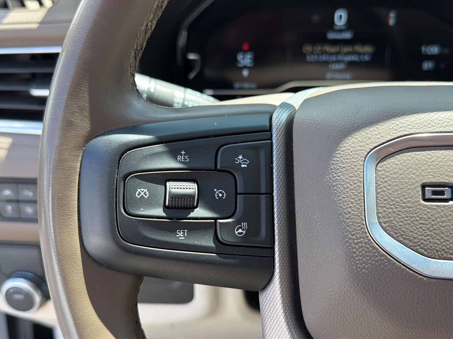 2024 GMC Yukon XL Denali - Photo 23