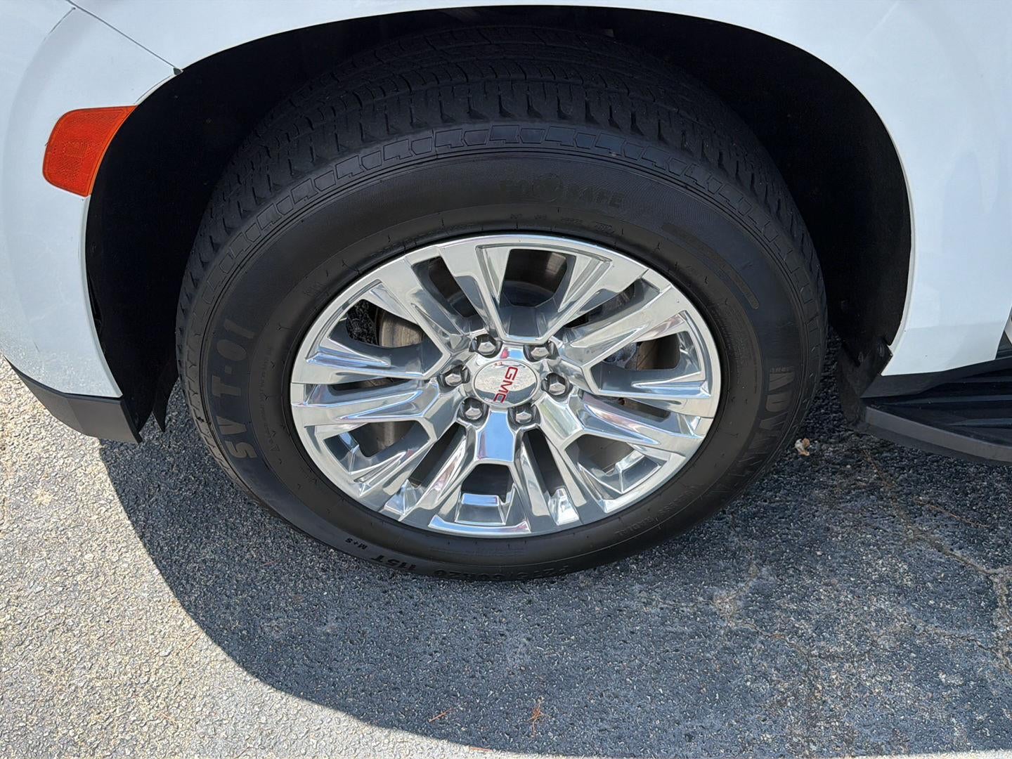 2024 GMC Yukon XL Denali - Photo 43