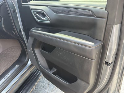 2022 GMC Yukon SLT