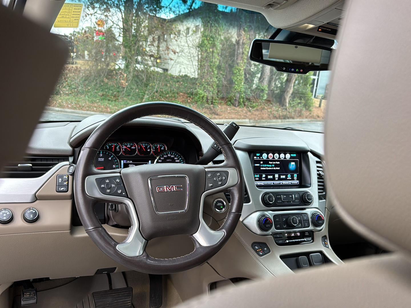 2020 GMC Yukon XL SLT