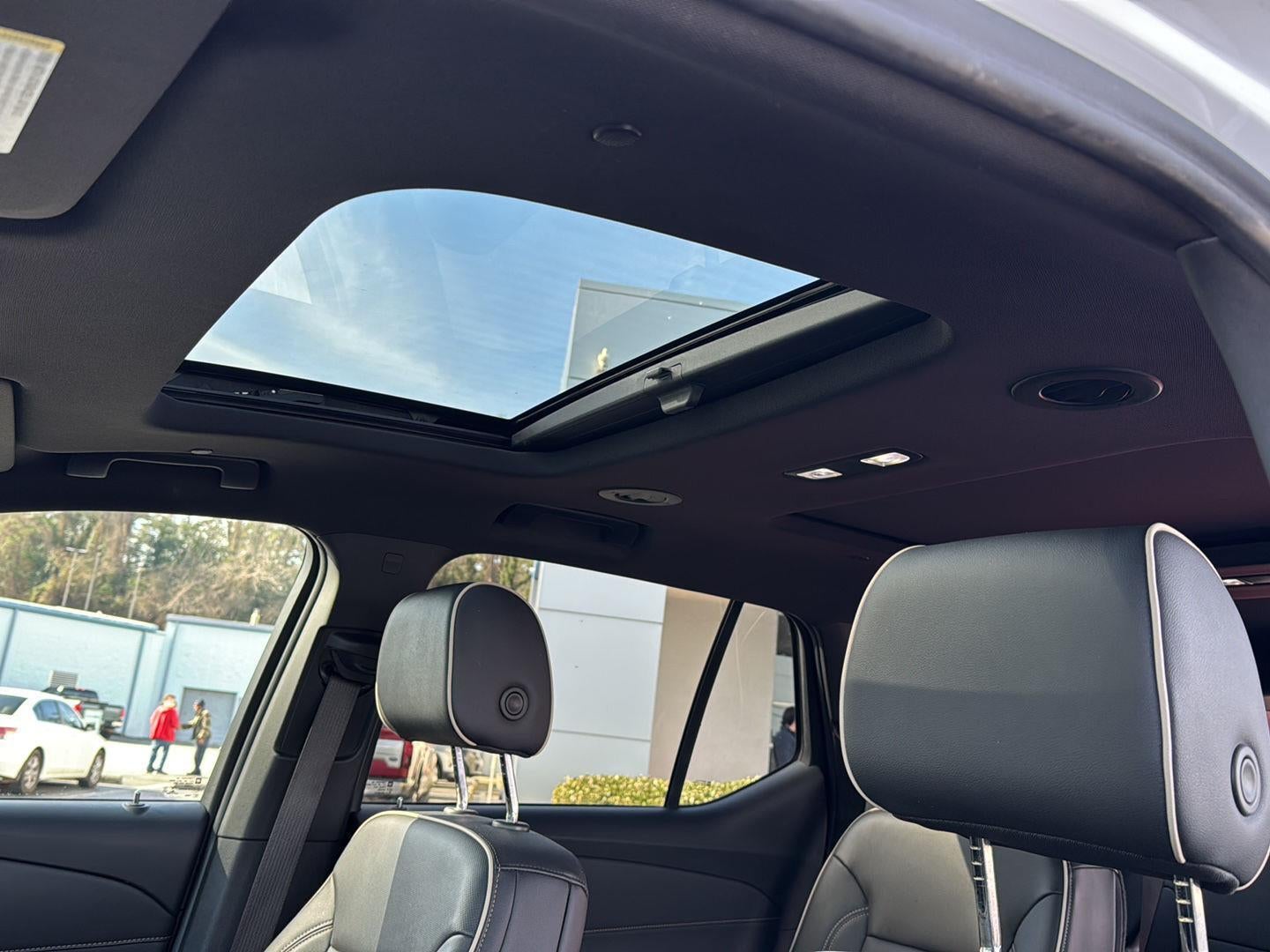 2022 Chevrolet Traverse Premier