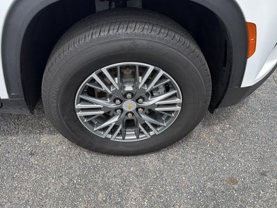 2025 Chevrolet Traverse LT