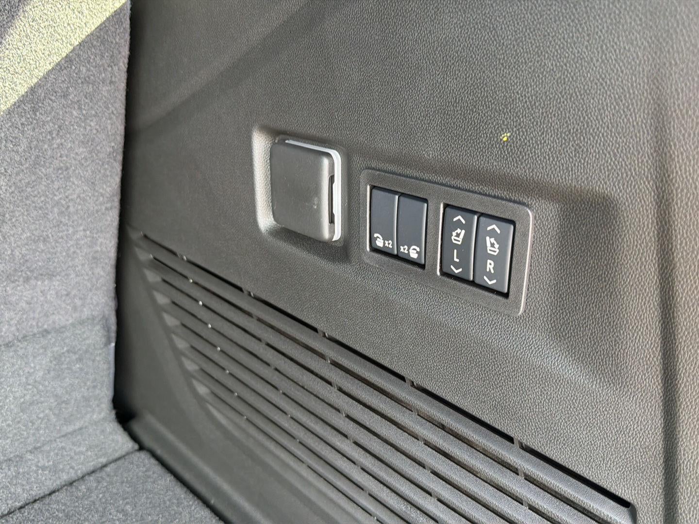 2027 Chevrolet Tahoe LT
