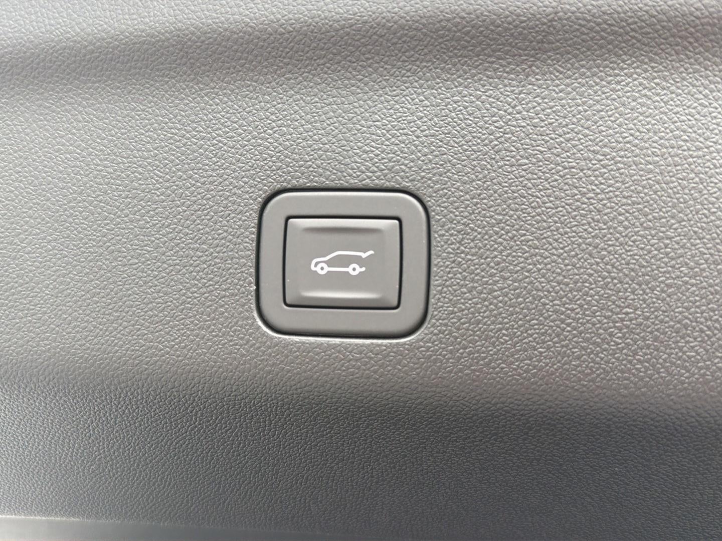 2027 Chevrolet Tahoe LT