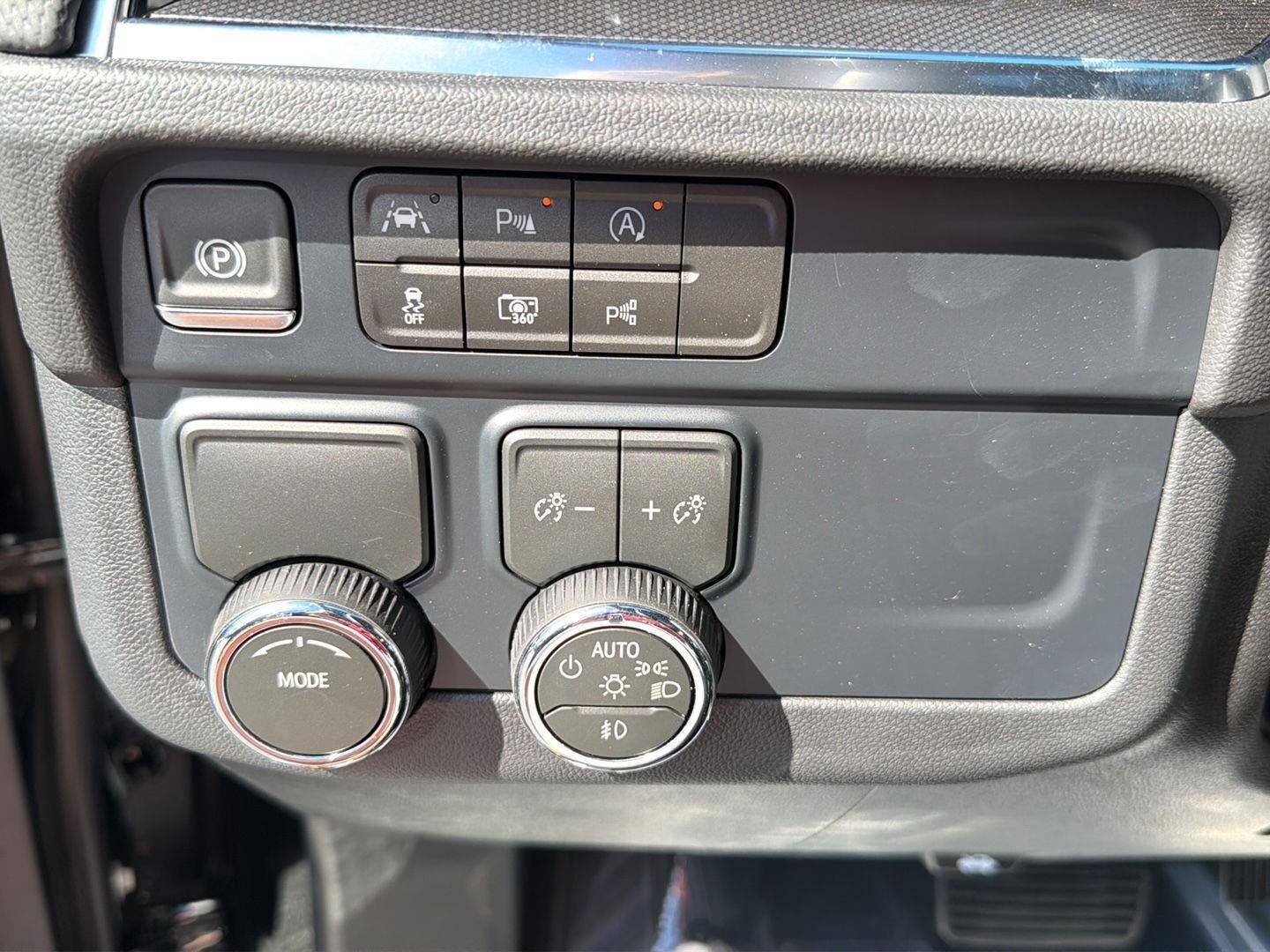 2027 Chevrolet Tahoe RST