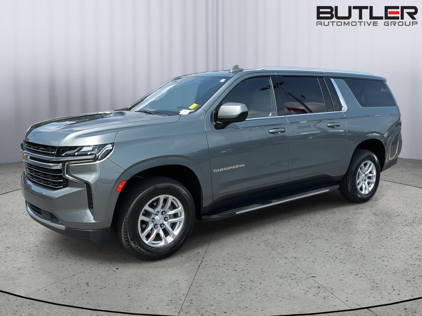 2024 Chevrolet Suburban LT