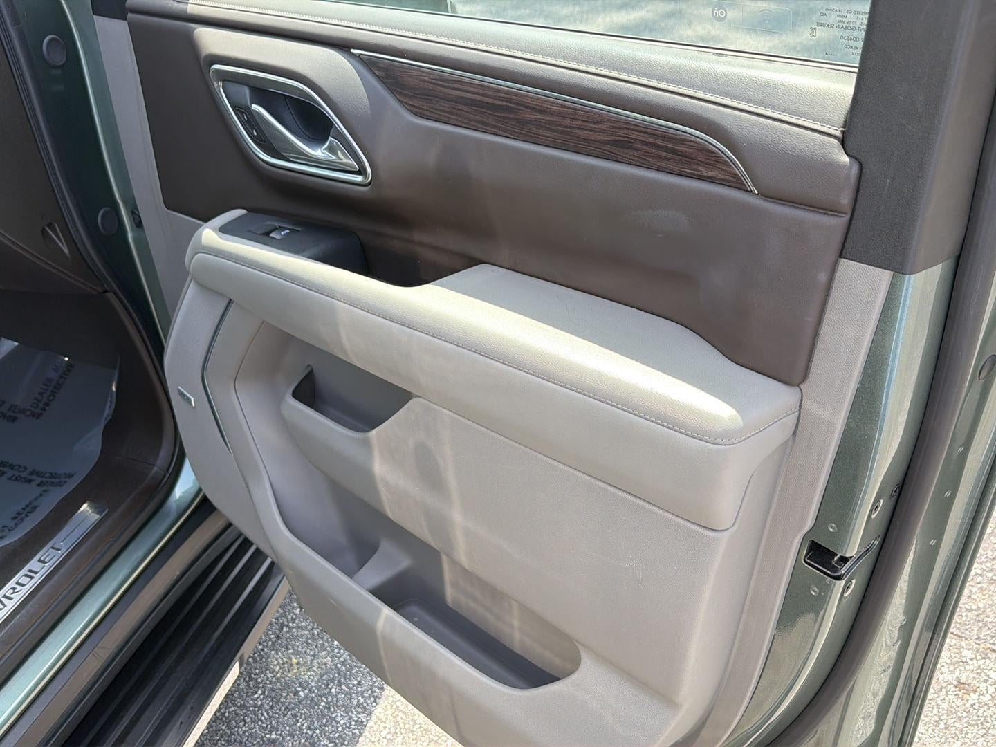 2024 Chevrolet Suburban LT