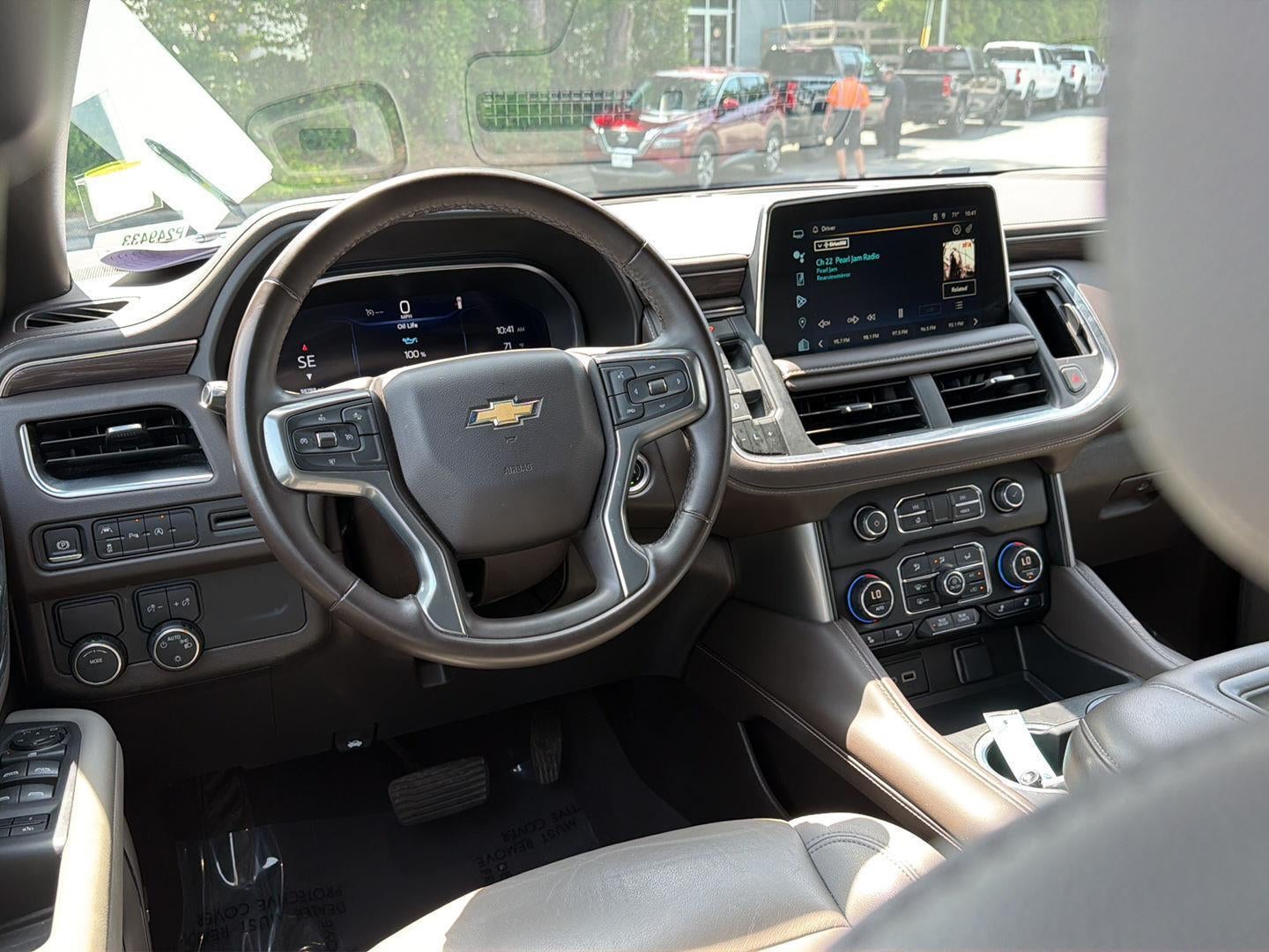 2024 Chevrolet Suburban LT