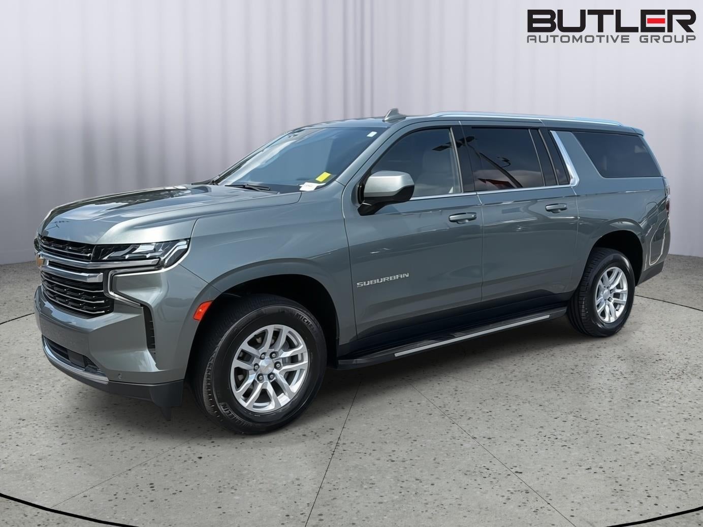 2024 Chevrolet Suburban LT