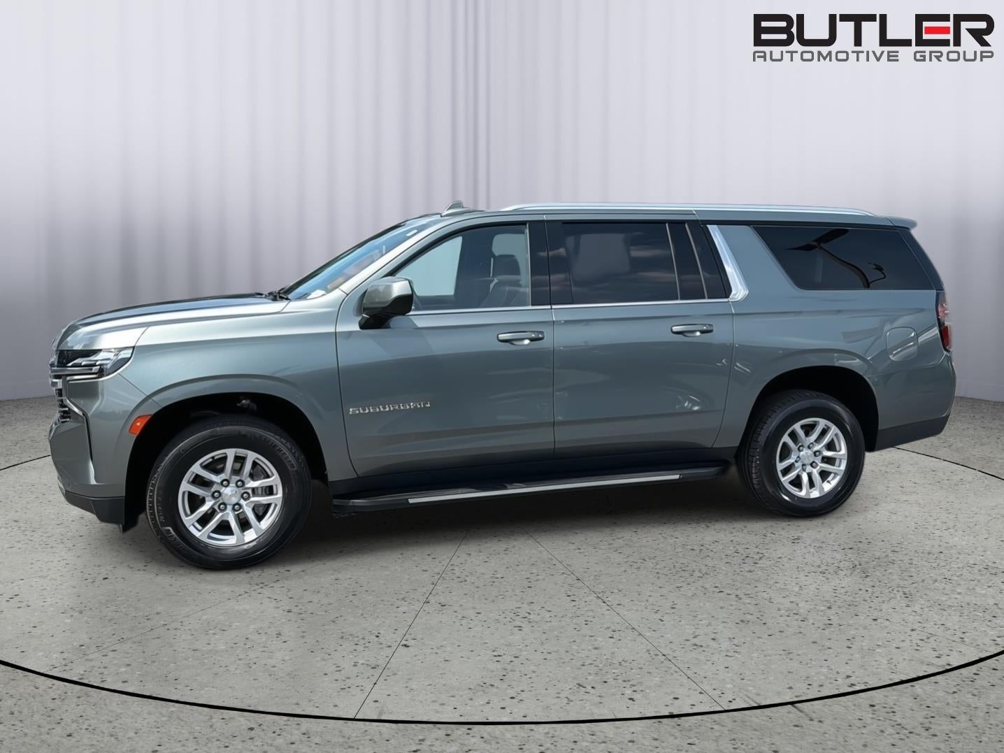 2024 Chevrolet Suburban LT