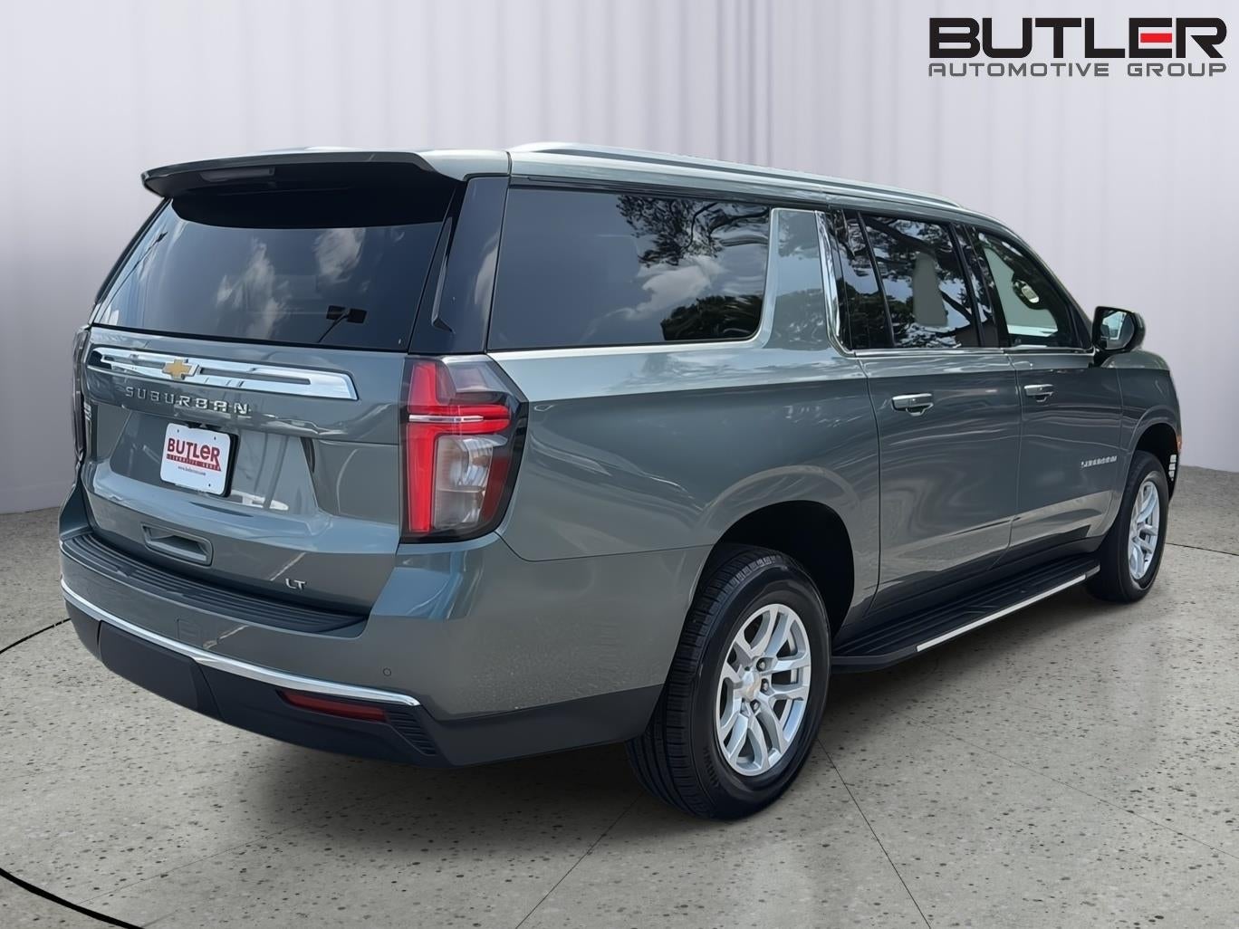 2024 Chevrolet Suburban LT