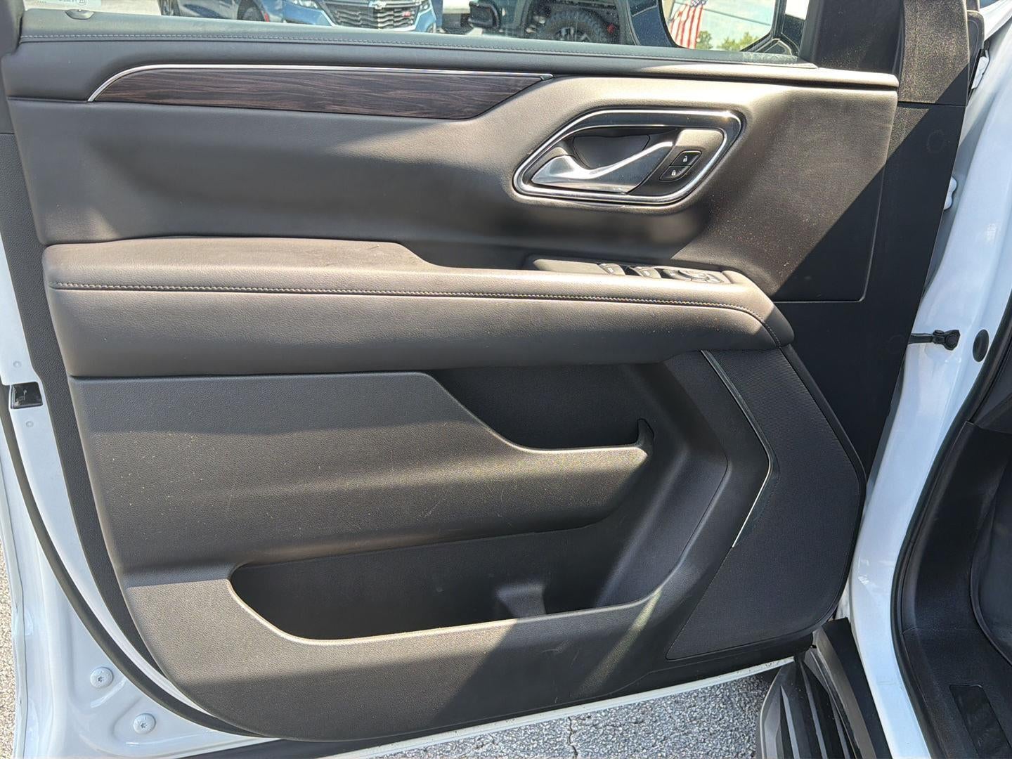 2023 Chevrolet Suburban LS
