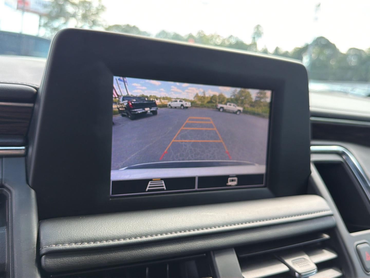 2023 Chevrolet Suburban LS