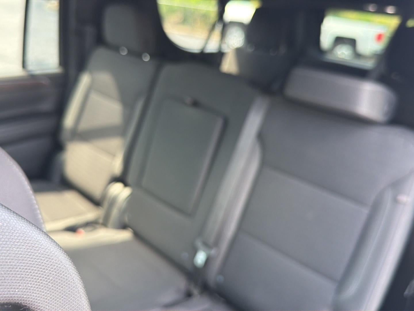 2023 Chevrolet Suburban LS