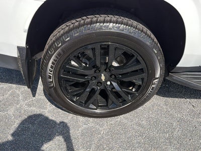 2023 Chevrolet Suburban LS
