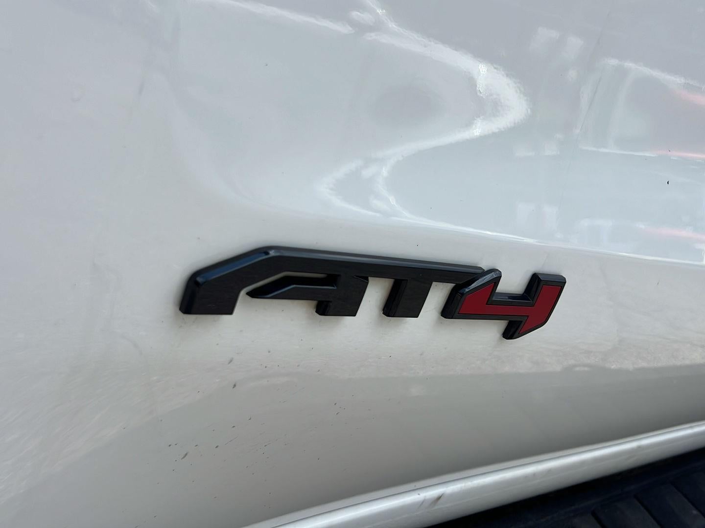 2022 GMC Sierra 1500 Limited AT4