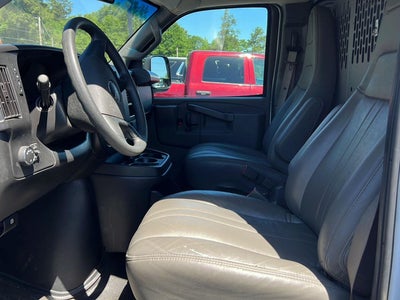 2023 GMC Savana Cargo 2500 Work Van