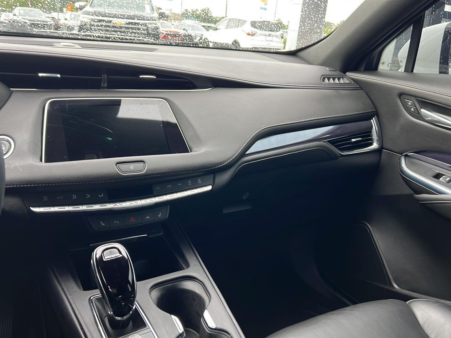 2023 Cadillac XT4 Luxury