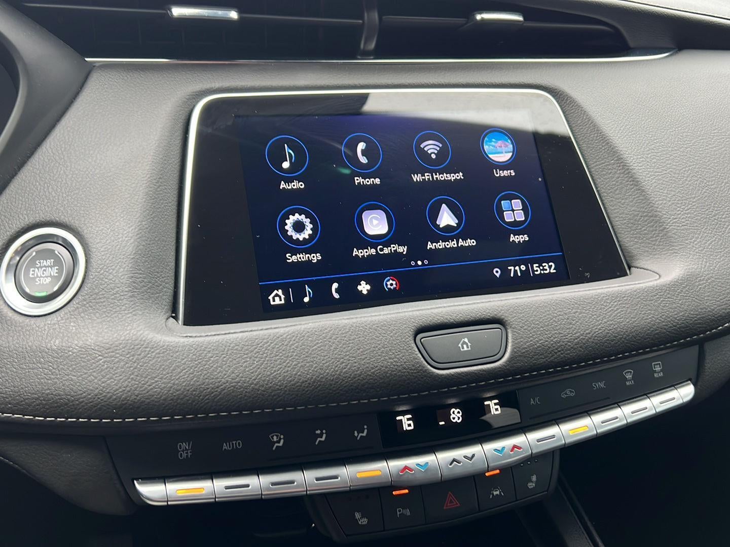 2023 Cadillac XT4 Luxury