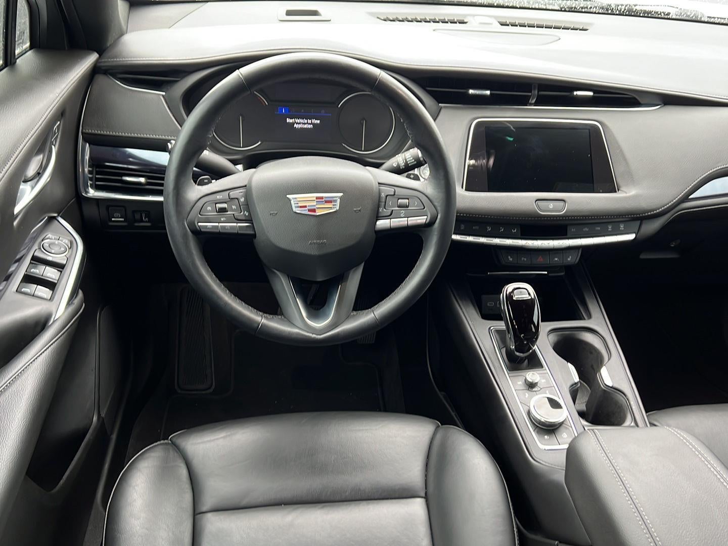 2023 Cadillac XT4 Luxury