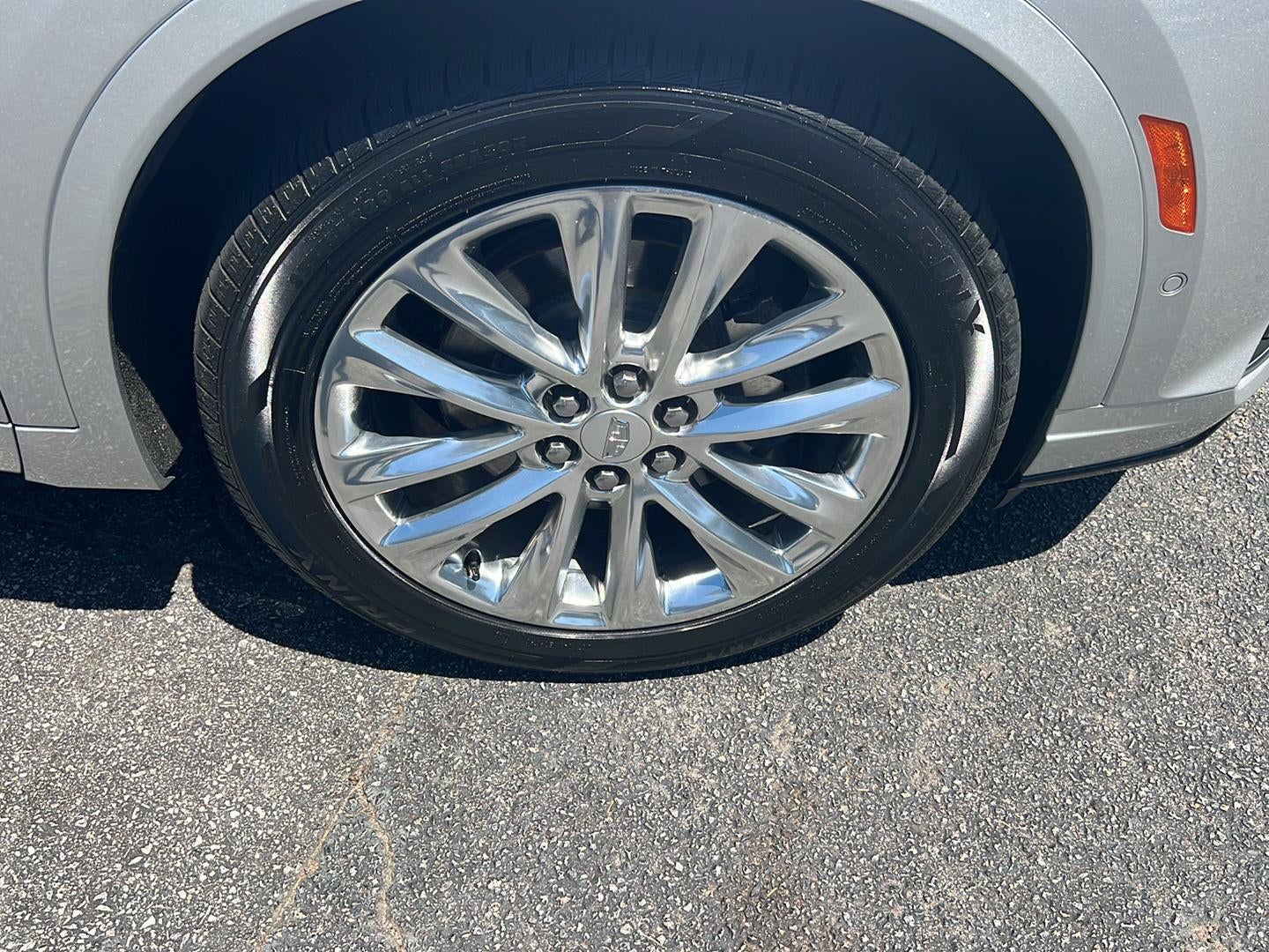 2020 Cadillac XT6 Premium Luxury