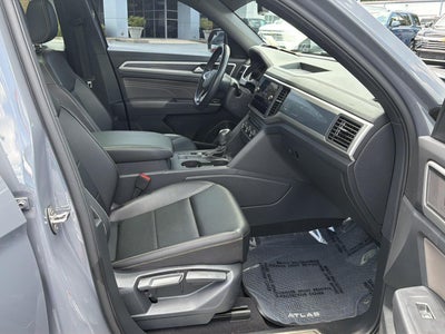 2021 Volkswagen Atlas Cross Sport 3.6L V6 SE w/Technology R-Line