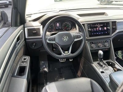 2021 Volkswagen Atlas Cross Sport 3.6L V6 SE w/Technology R-Line