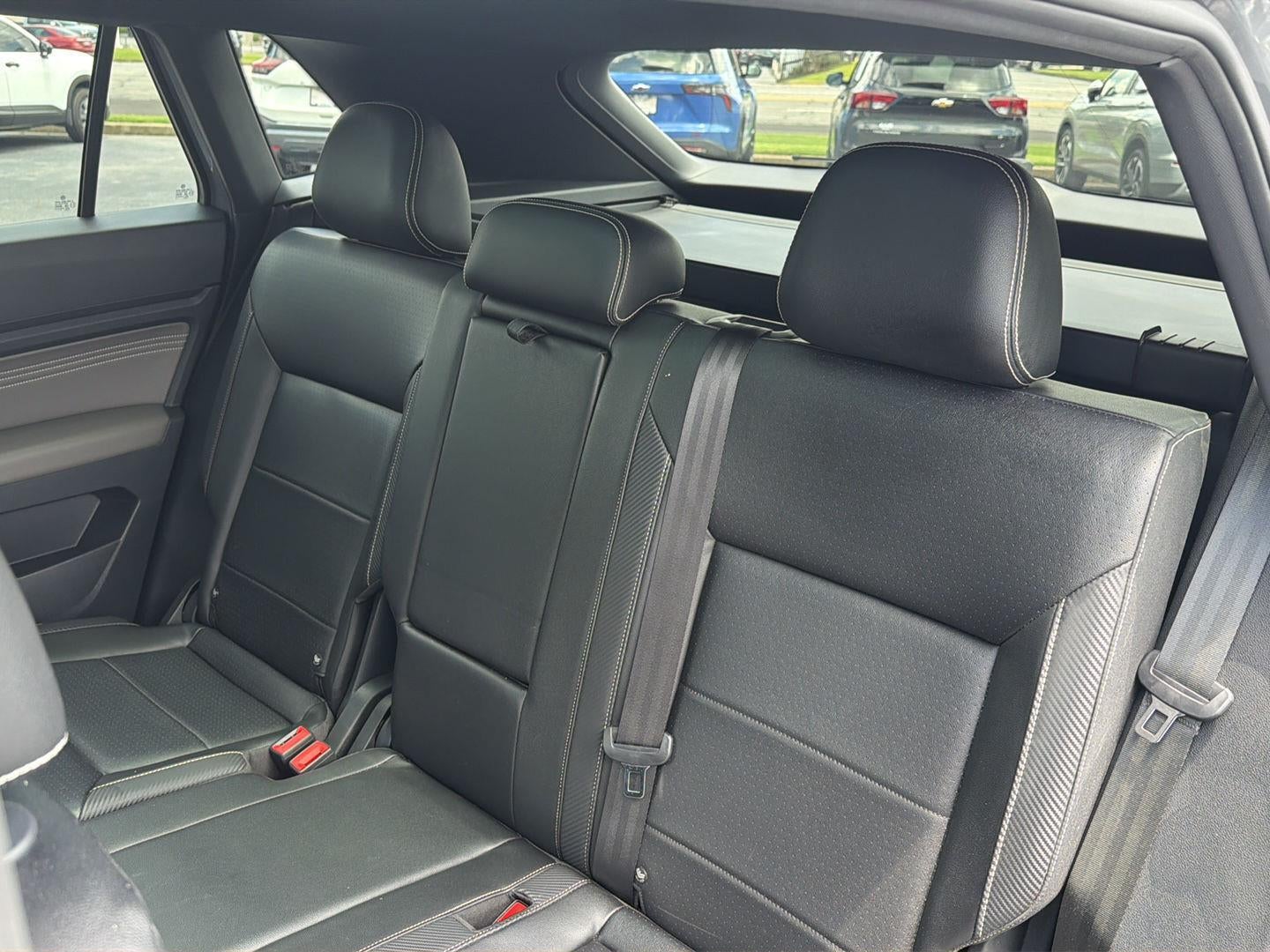 2021 Volkswagen Atlas Cross Sport 3.6L V6 SE w/Technology R-Line