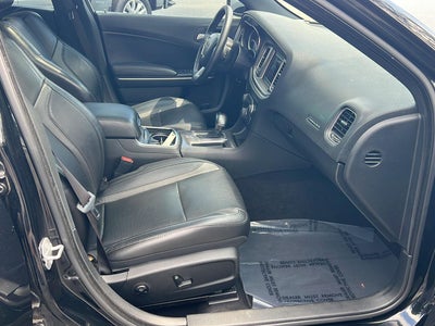 2019 Dodge Charger SXT RWD