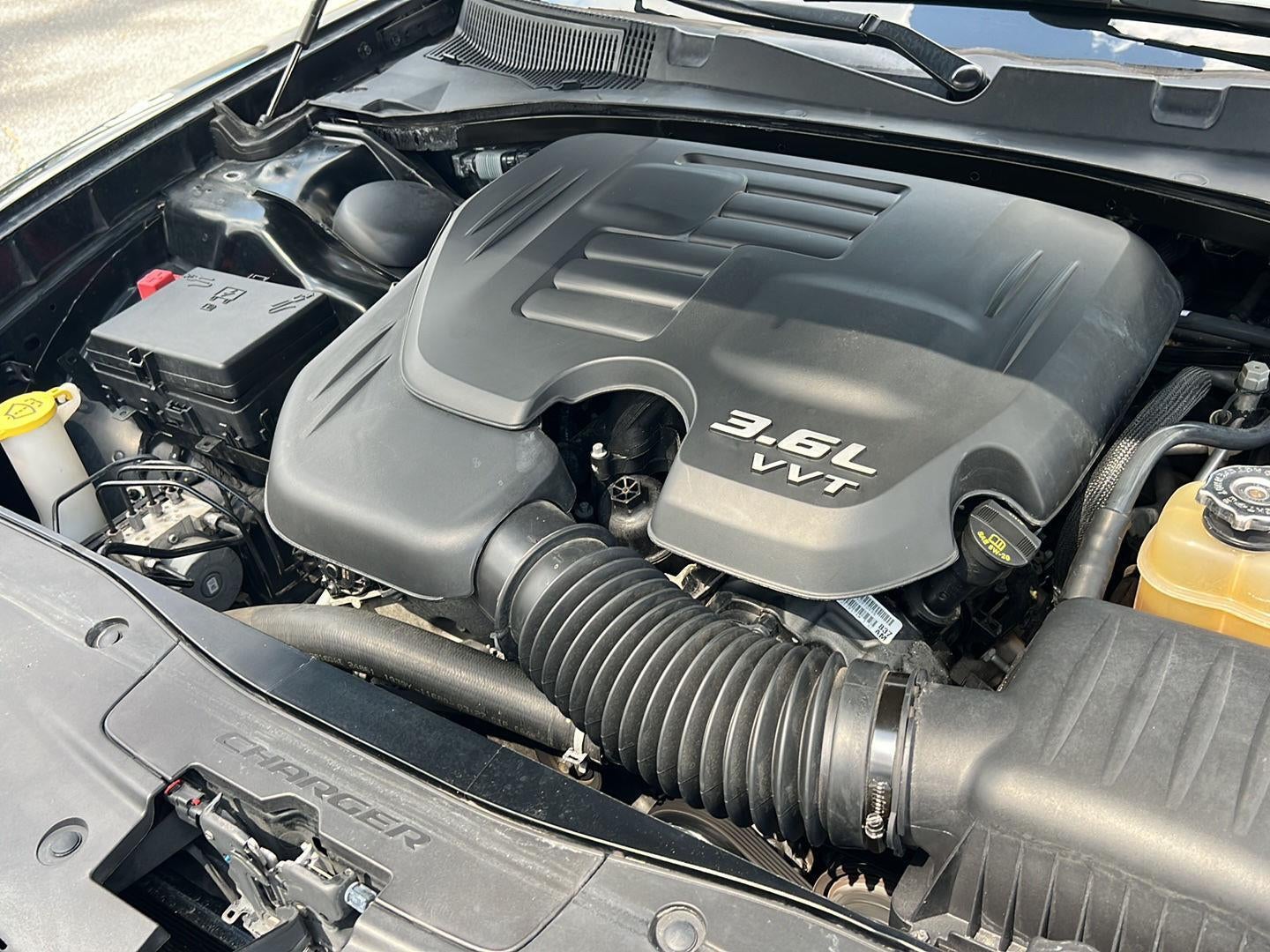 2019 Dodge Charger SXT RWD