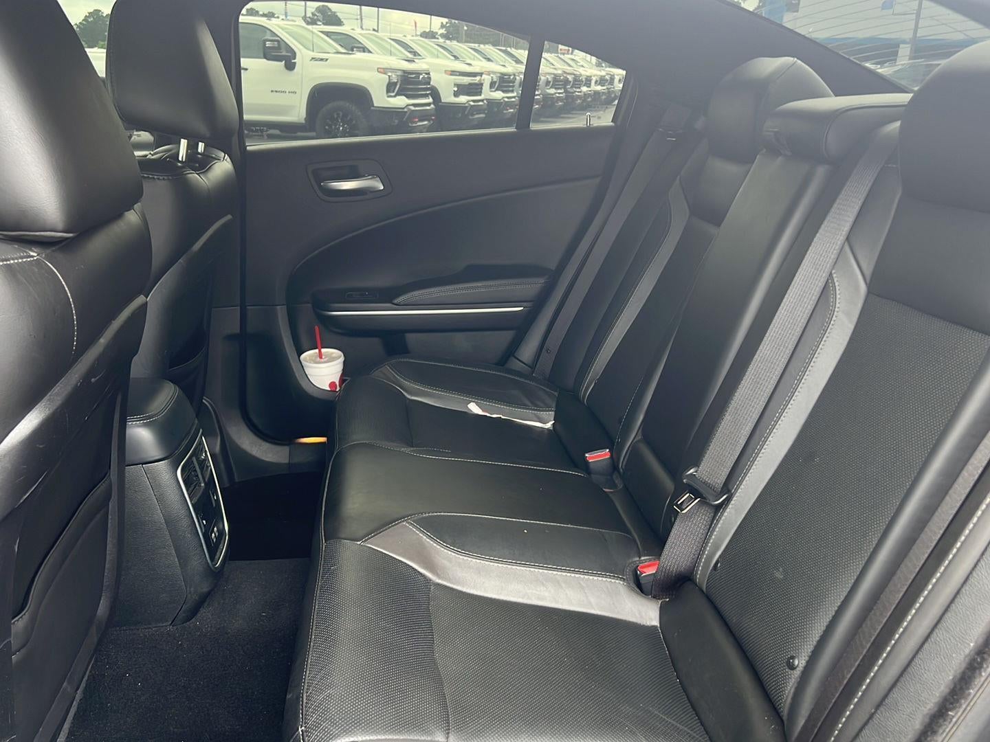 2022 Dodge Charger SXT RWD