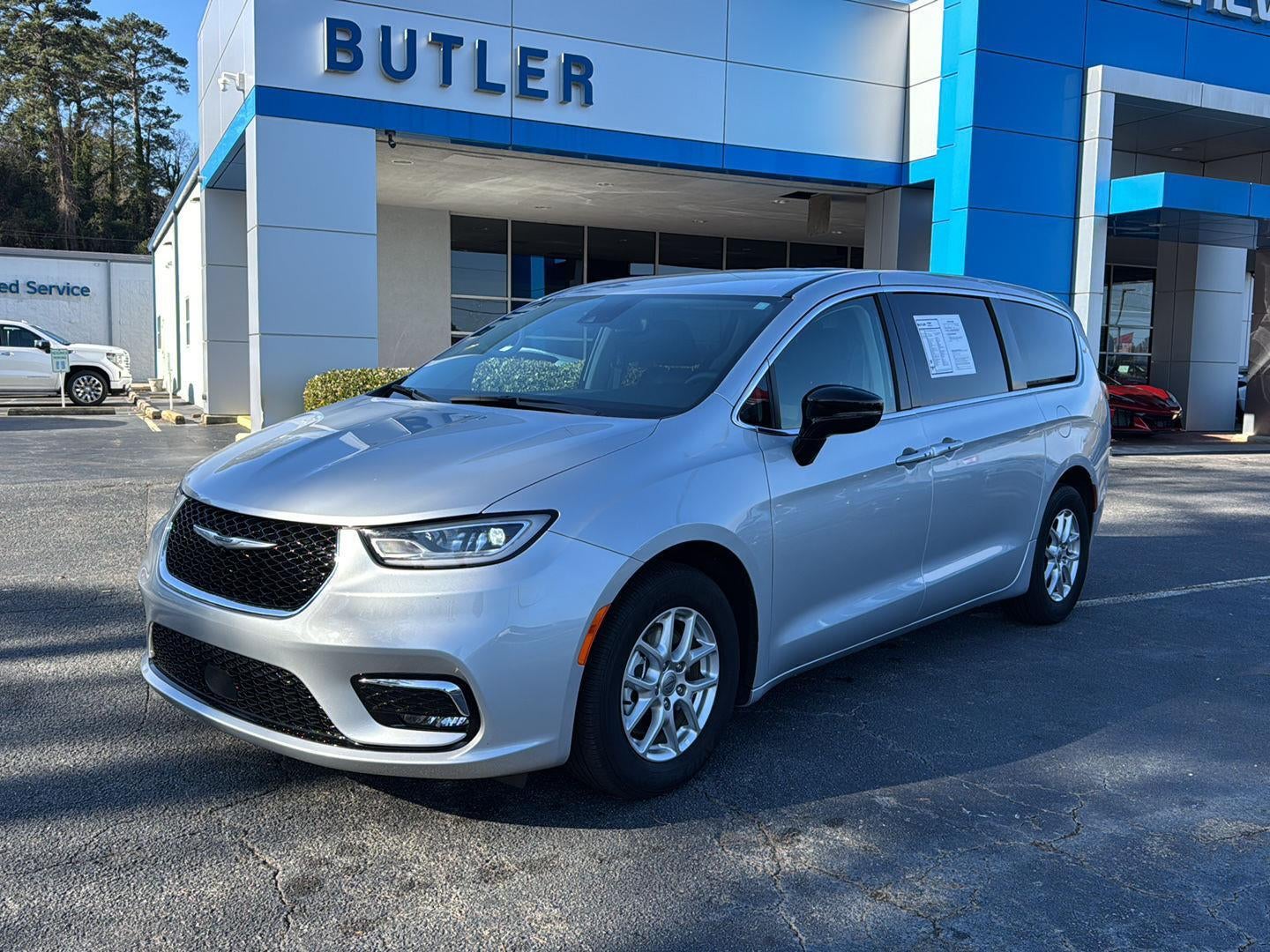 2024 Chrysler Pacifica Touring L