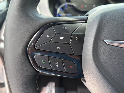 2024 Chrysler Pacifica Hybrid S Appearance Pkg