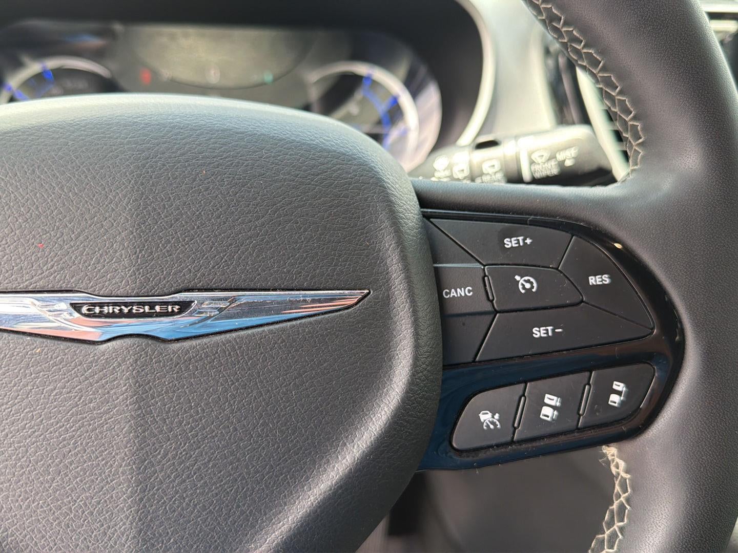 2024 Chrysler Pacifica Hybrid S Appearance Pkg