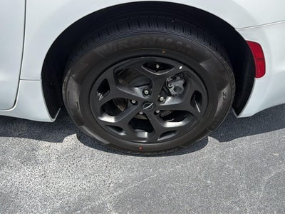 2024 Chrysler Pacifica Hybrid S Appearance Pkg