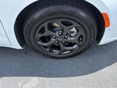 2024 Chrysler Pacifica Hybrid S Appearance Pkg