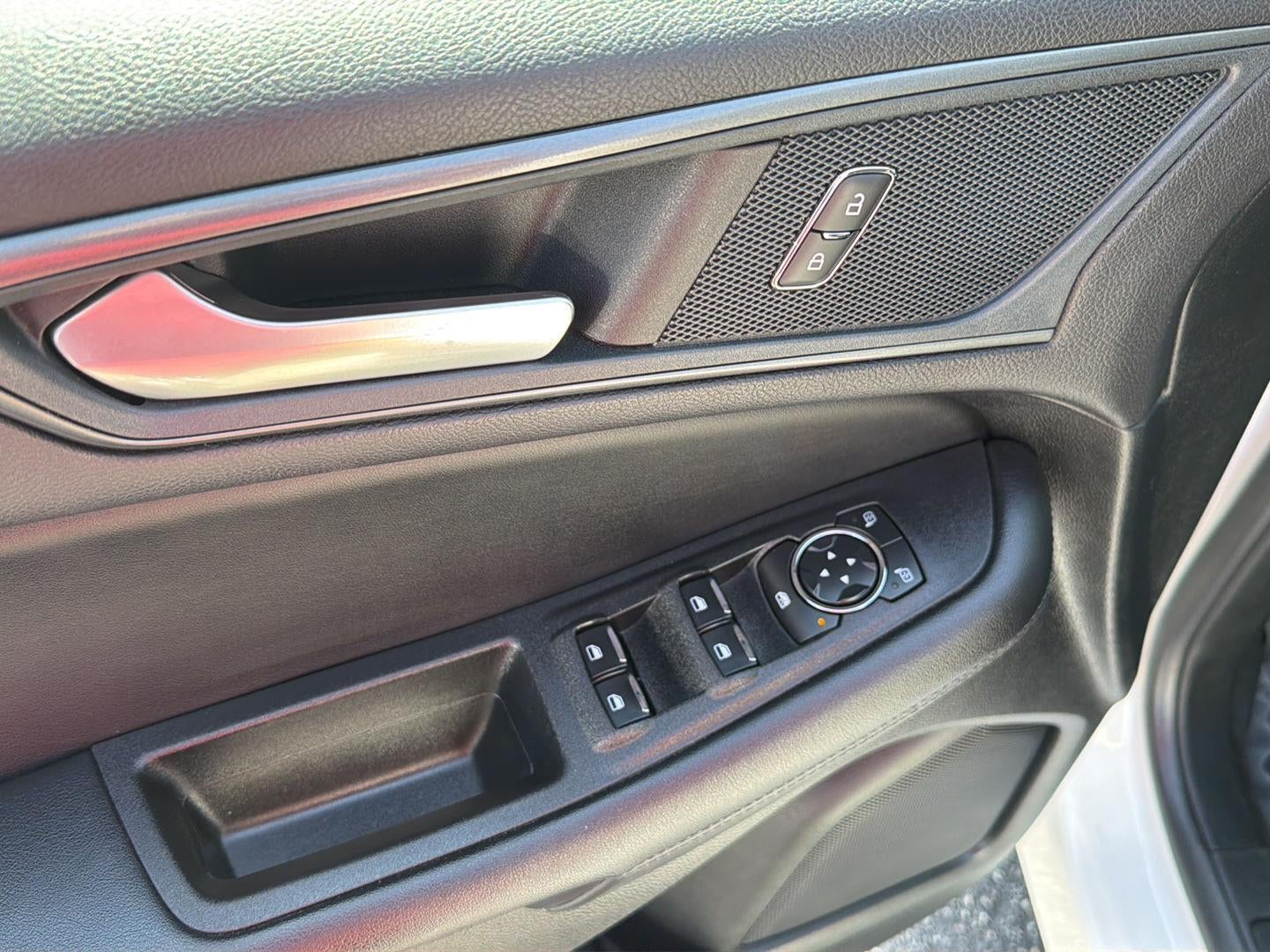 2024 Ford Edge SE