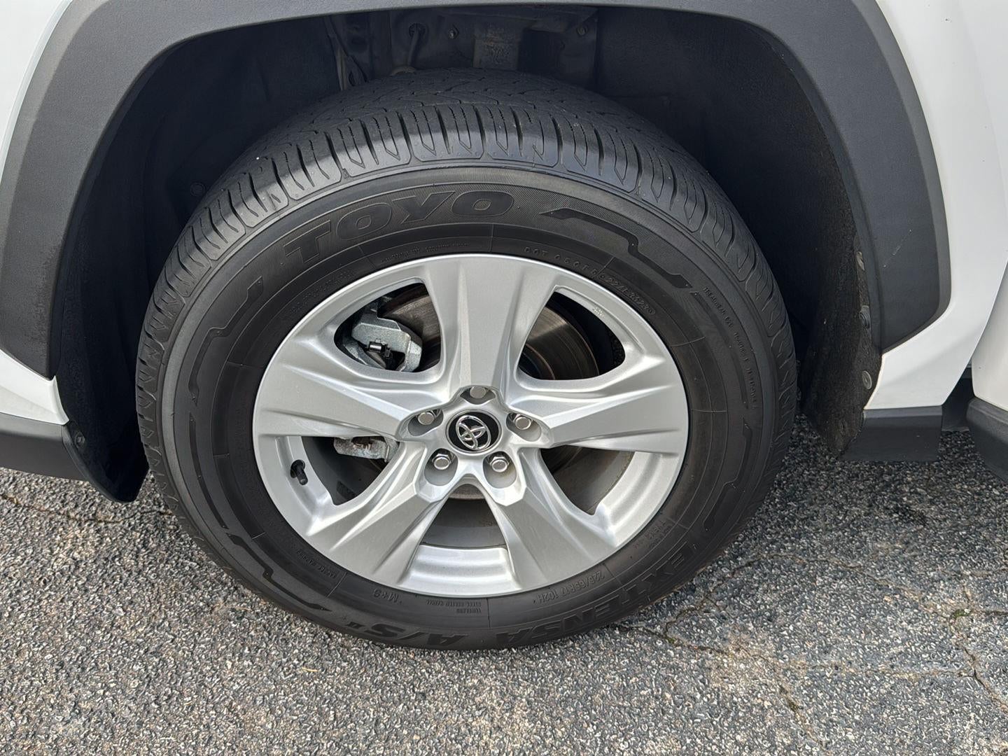 2020 Toyota RAV4 XLE