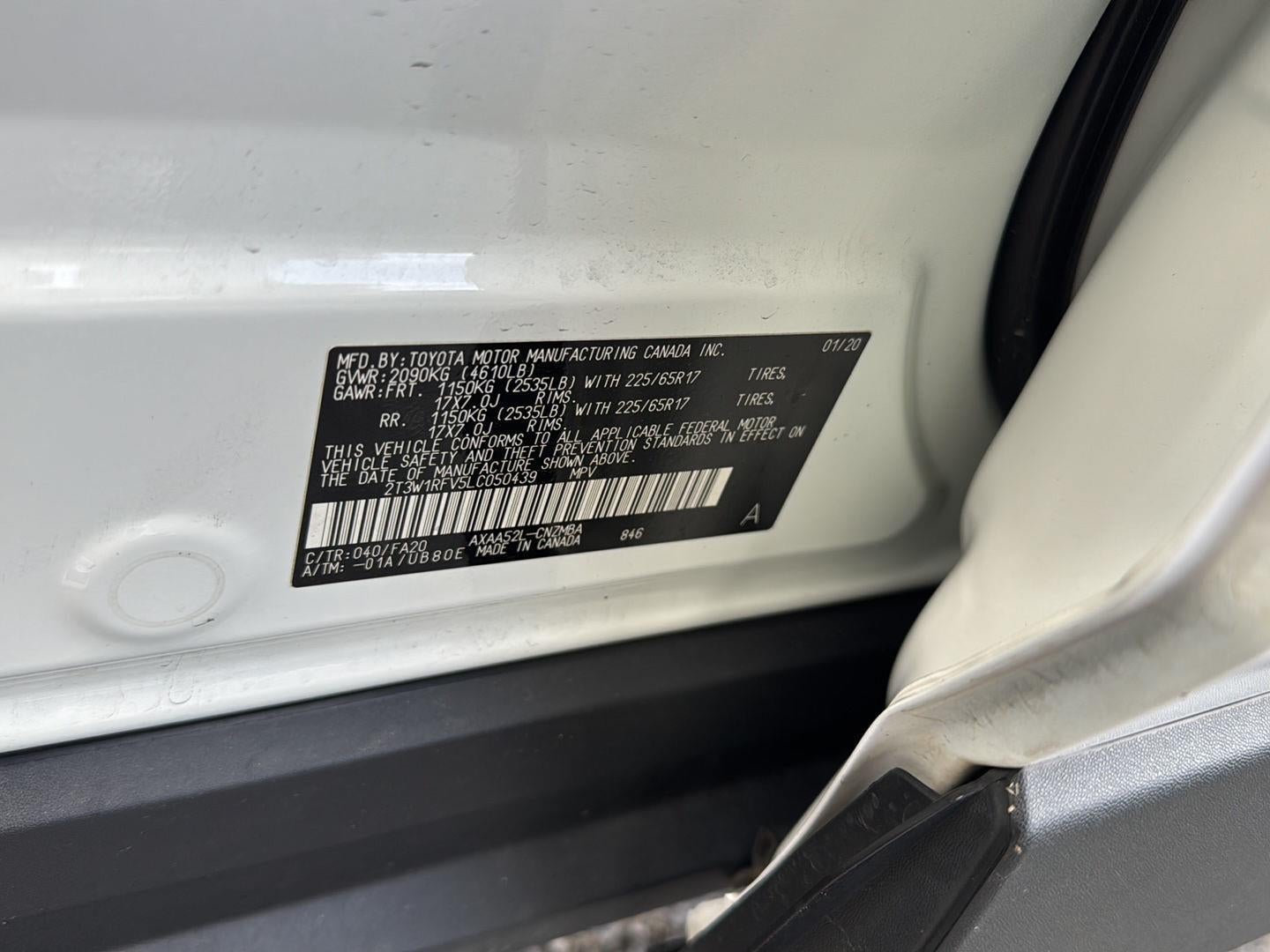 2020 Toyota RAV4 XLE