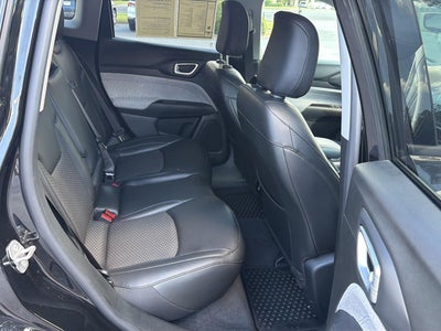 2022 Jeep Compass Latitude FWD